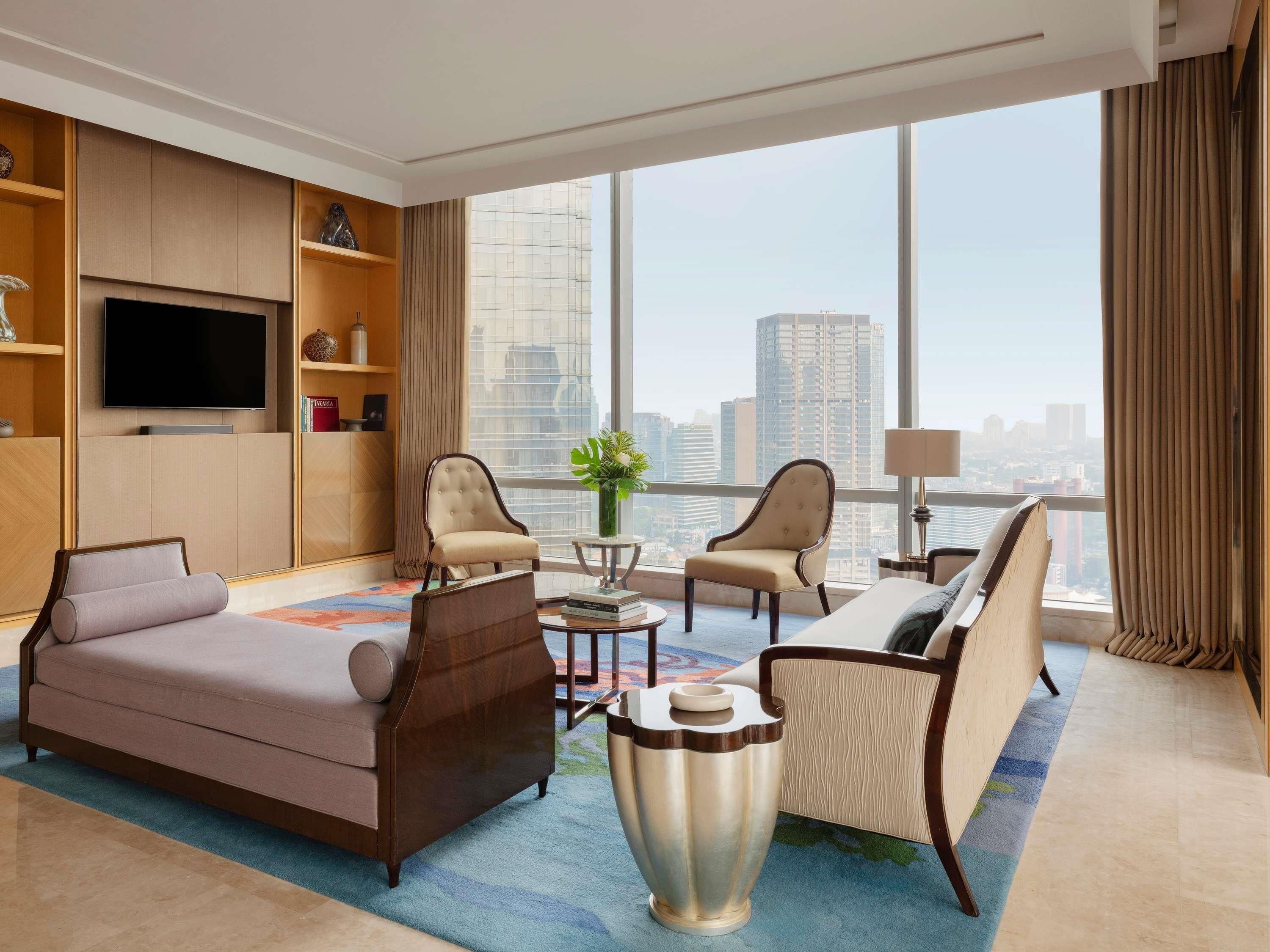 Suite, 1 cama de matrimonio grande, no fumadores, vistas al jardín | 1 dormitorio, sábanas de algodón egipcio, ropa de cama de alta calidad