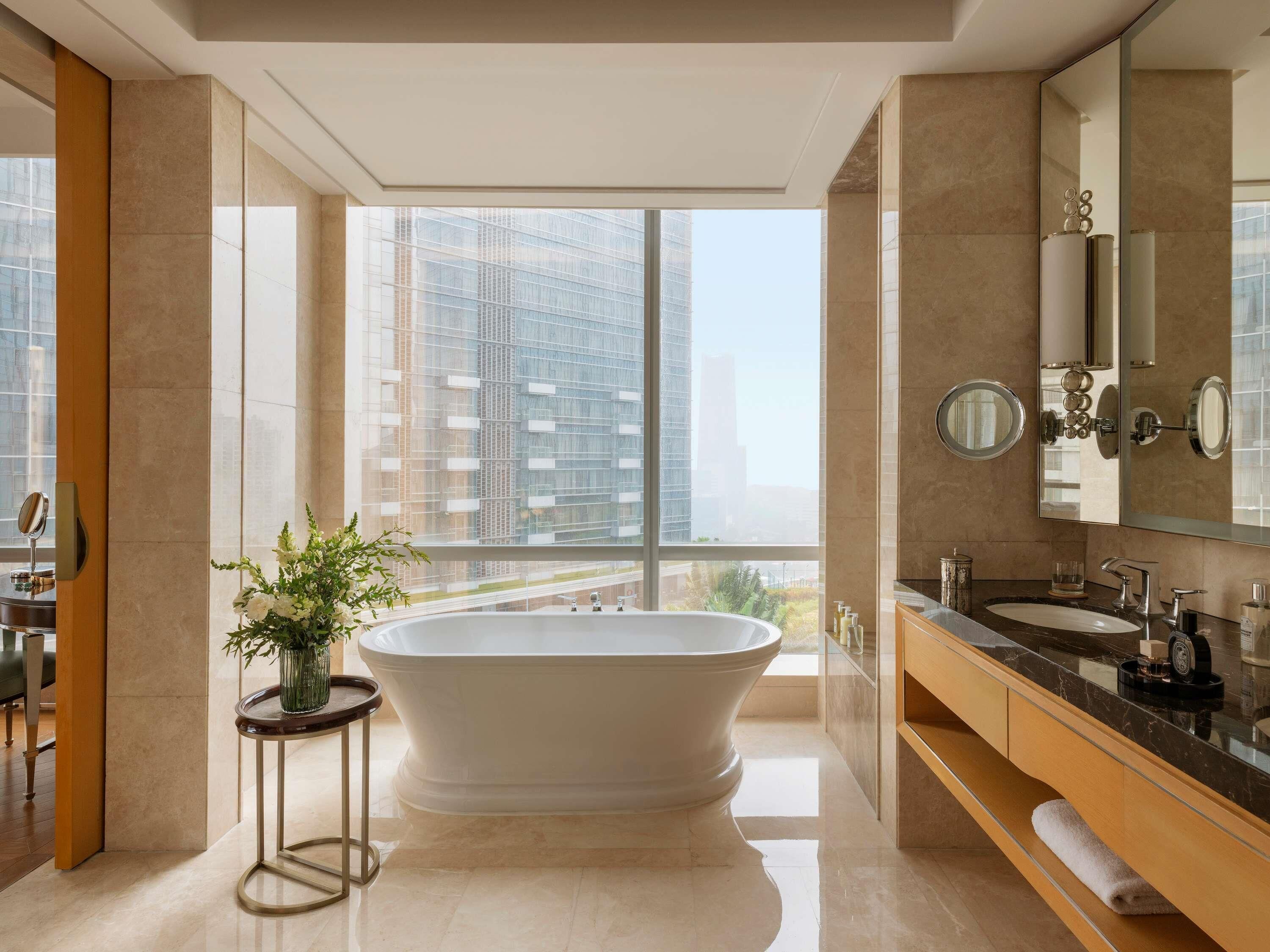 1 bedroom, Egyptian cotton sheets, premium bedding, minibar