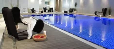 Indoor pool, pool loungers