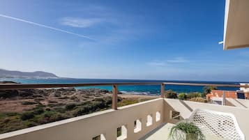 Beach/ocean view