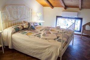 Quadruple Room, Shared Bathroom