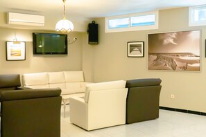 20-inch flat-screen TV with digital channels, TV