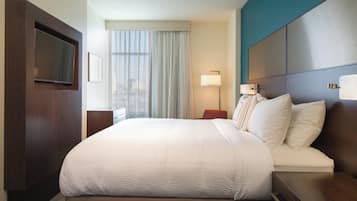 1 bedroom, in-room safe, desk, laptop workspace
