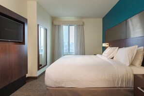In-room safe, desk, laptop workspace, iron/ironing board - Residence Inn by Marriott Nashville Vanderbilt/West End (Nashville)