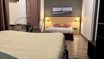 Suite junior | Ropa de cama hipoalergénica y escritorio