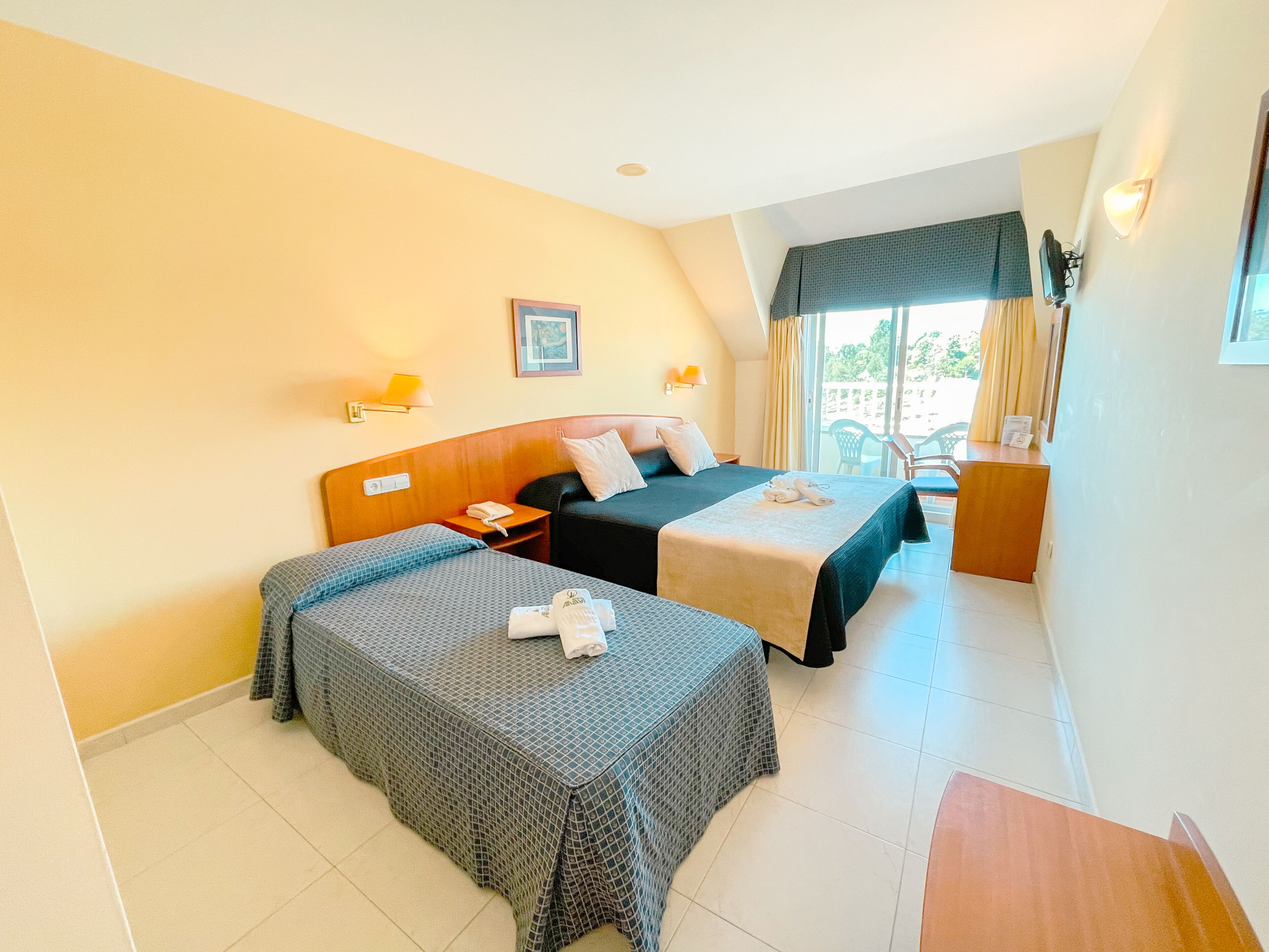 Photo - Hotel Atalaya II