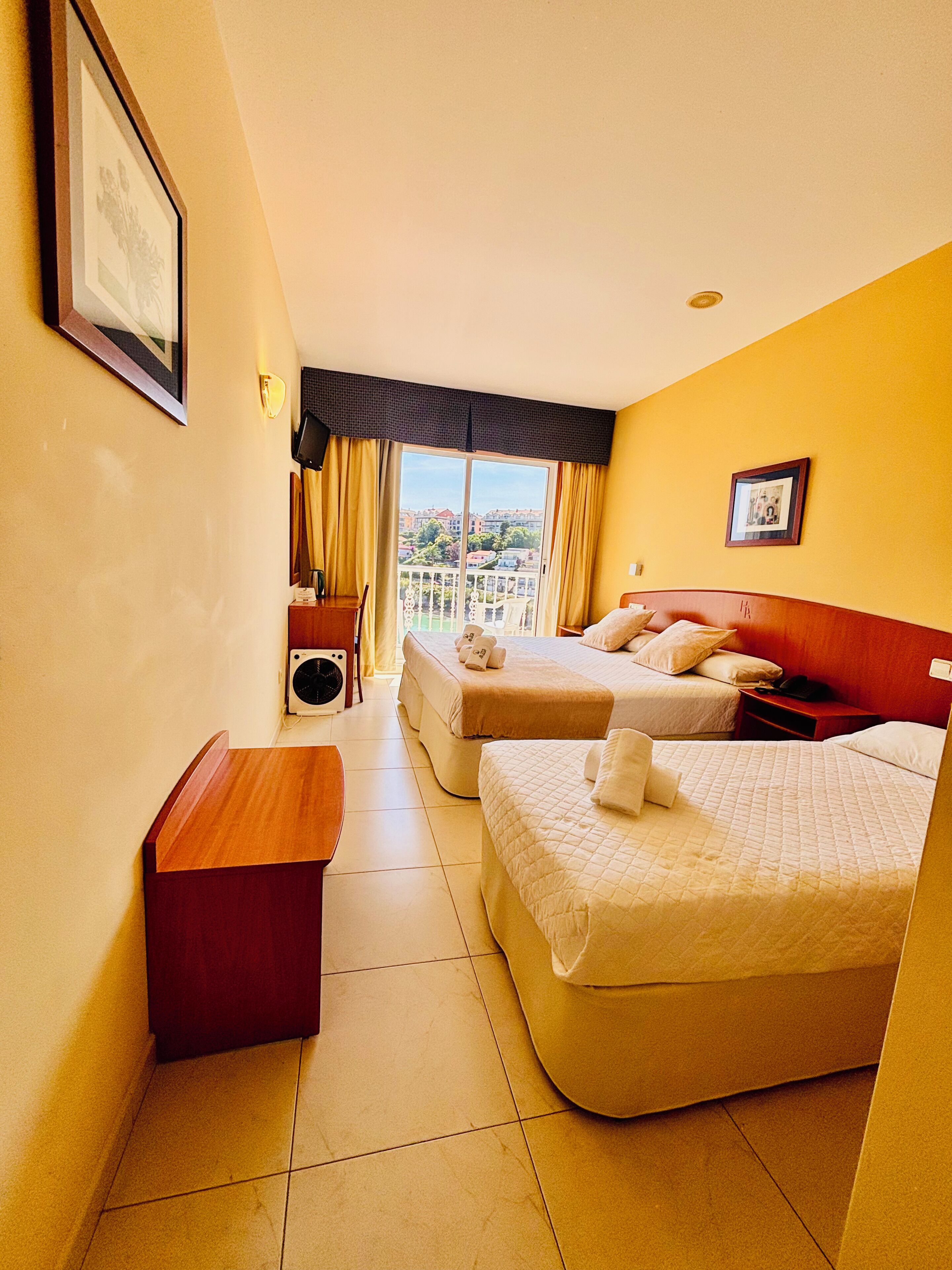In-room safe, desk, cots/infant beds, free WiFi