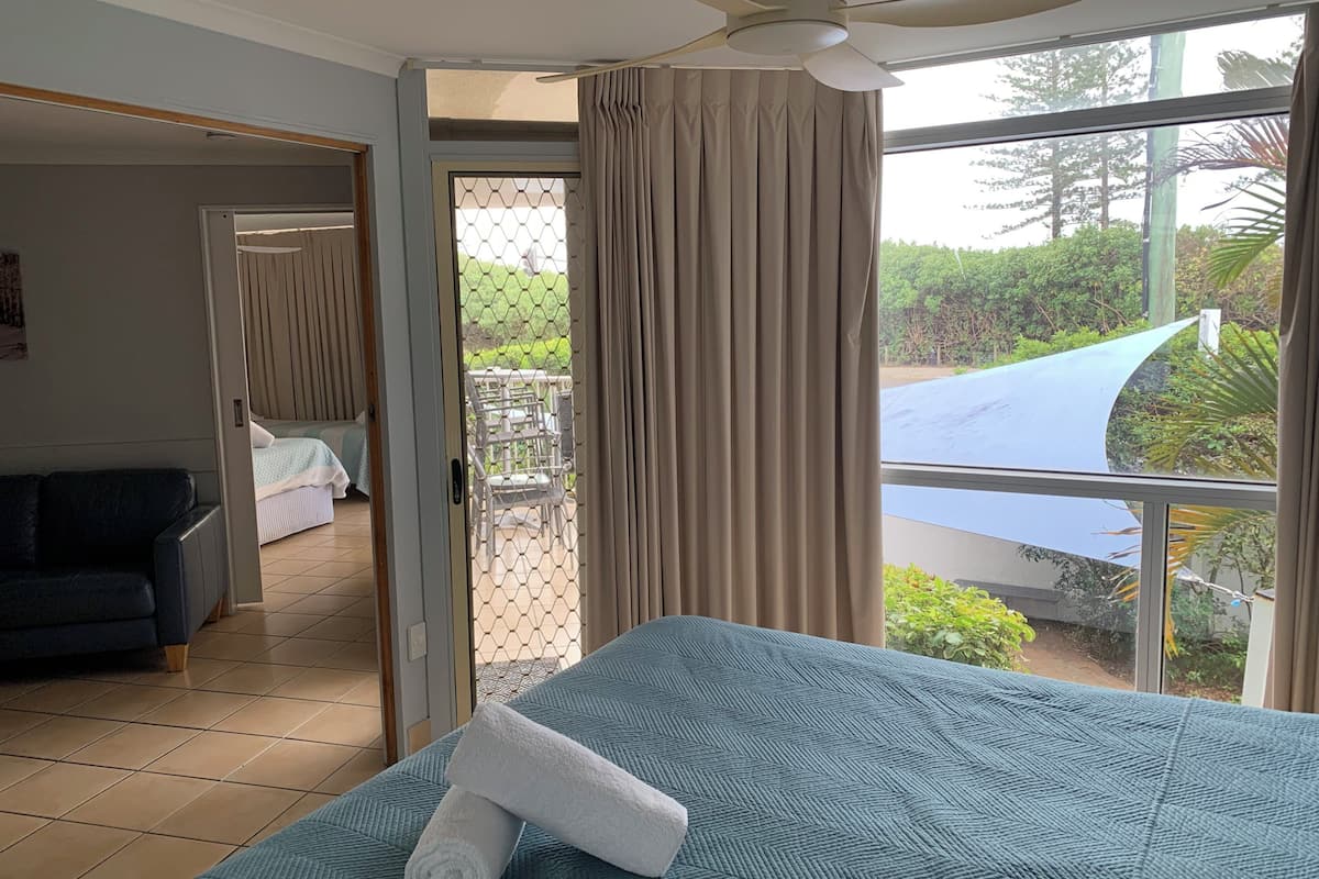 2 Bedroom Apartment | Desk, iron/ironing board, WiFi (free), bed sheets