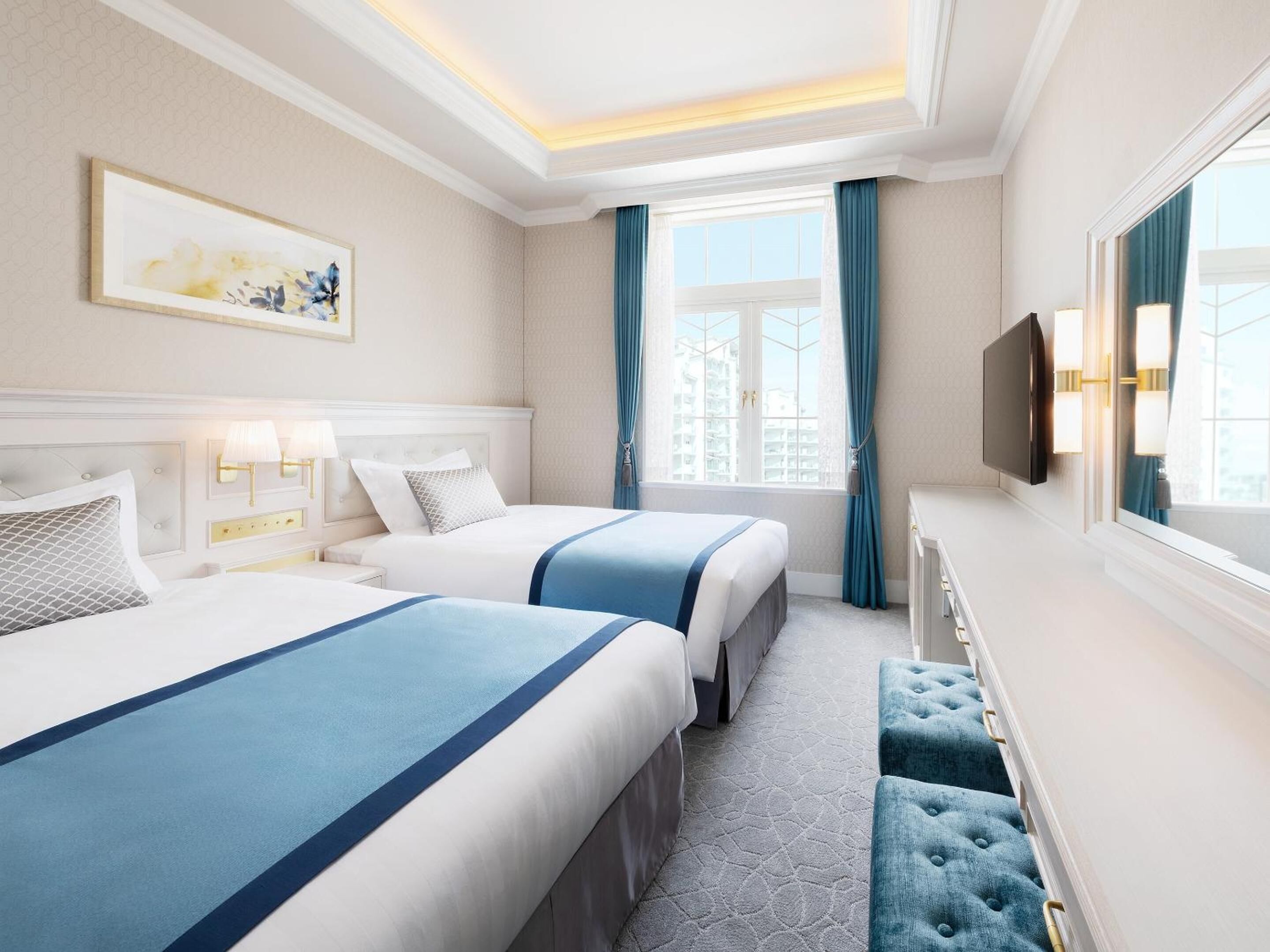 1 bedroom, iron/ironing board, free wired internet, bed sheets