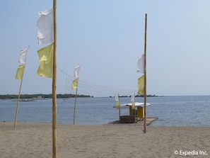 Private beach - White Castle Resort & Hotel (Lian)