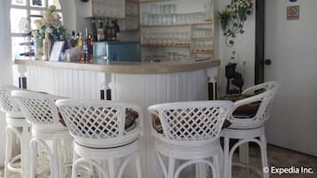 Bar (en la propiedad)