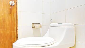 Shower, towels, soap, shampoo