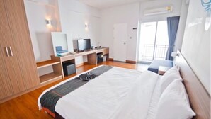华丽单人房, 阳台 (Deluxe Balcony with Breakfast)