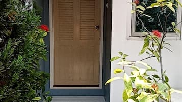 Standard Double or Twin Free Parking | Desk, free WiFi, bed sheets