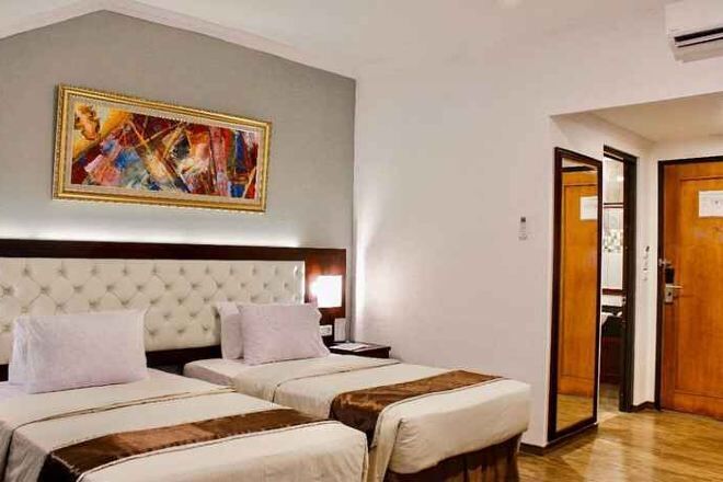 Minibar, safe på rommet, skrivebord og blendingsgardiner