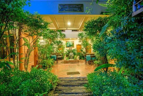 Baan Khachathong Hua Hin