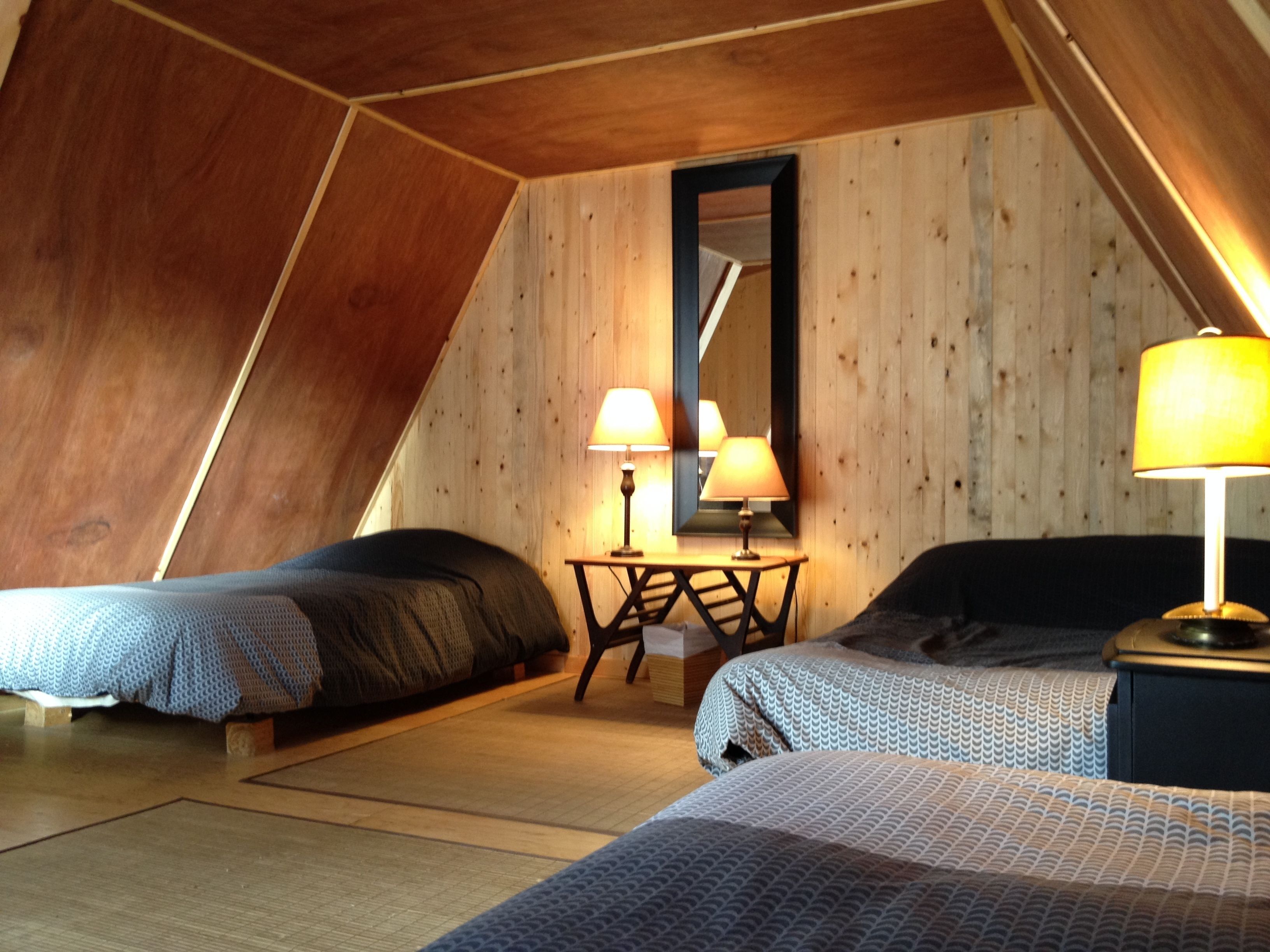 Familienzimmer, eigenes Bad | Individuell dekoriert, individuell eingerichtet, Schreibtisch