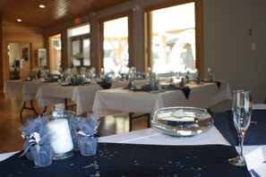 Banquet hall - Oyster Bay Resorts (Campbell River)