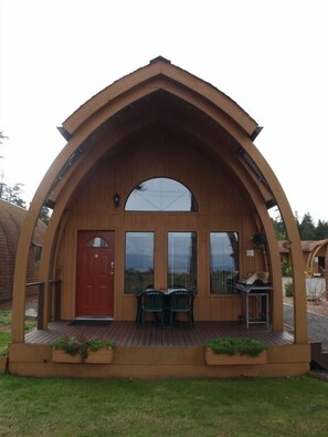 Exterior - Oyster Bay Resorts (Campbell River)