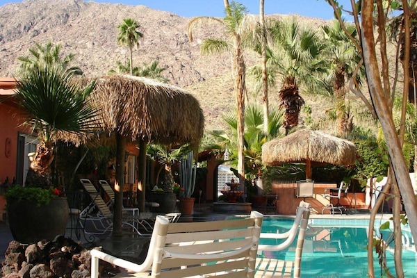 EntrĂ©e de lâhĂ©bergement