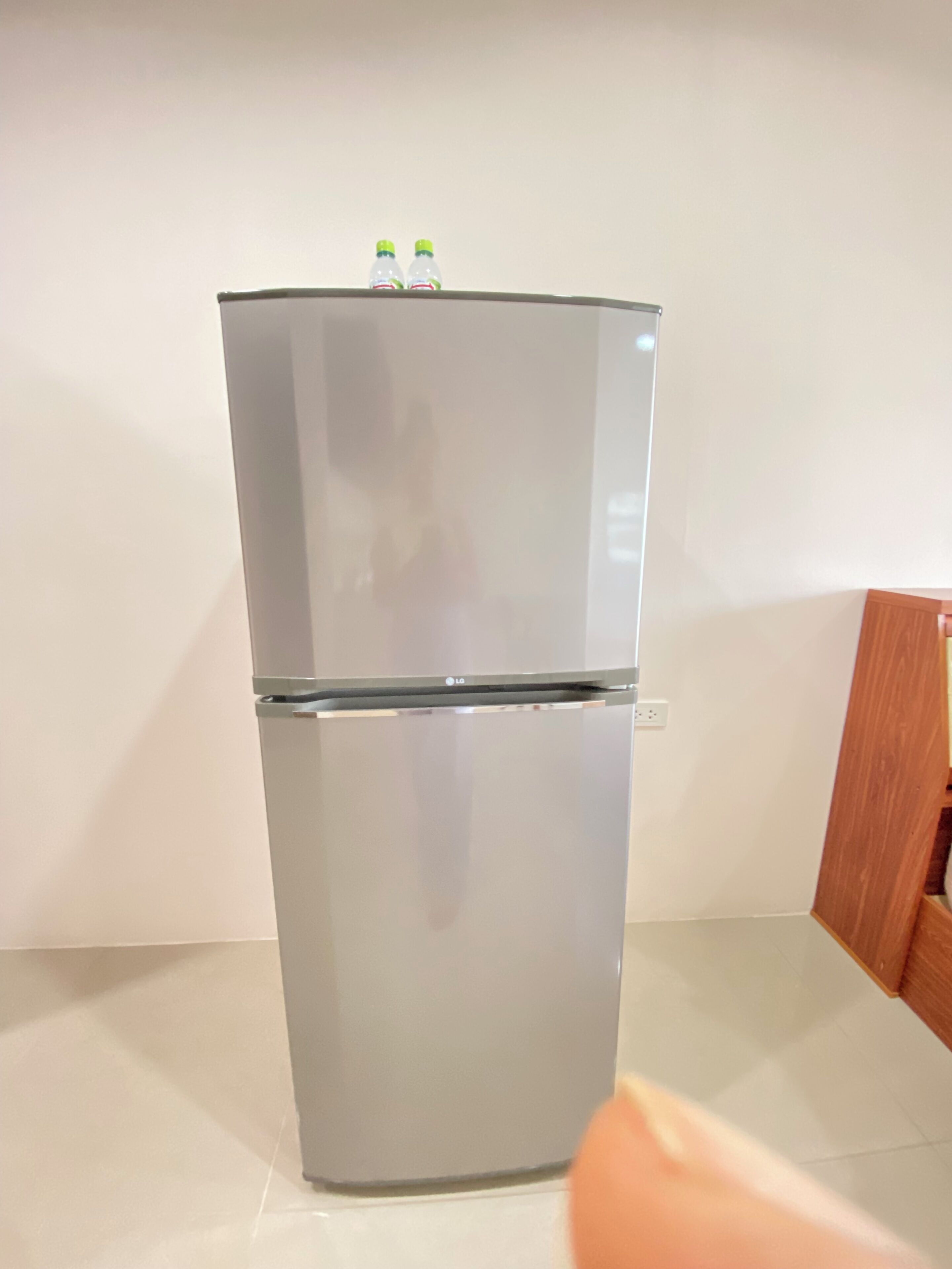 hypo-allergenic bedding, in-room safe, desk, iron/ironing board