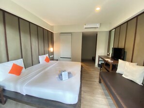 Grand Room | Minibar, in-room safe, rollaway beds, free WiFi - LaLune Beach Resort (Rayong)