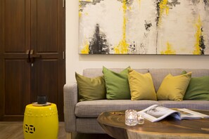 6 Bedroom Luxury Villa with an arrival airport transfer | Interior - Tolani Southgate Villa Chiang Mai (Chiang Mai)