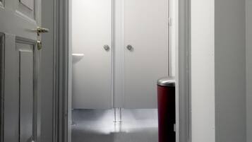 Salle de bain commune
