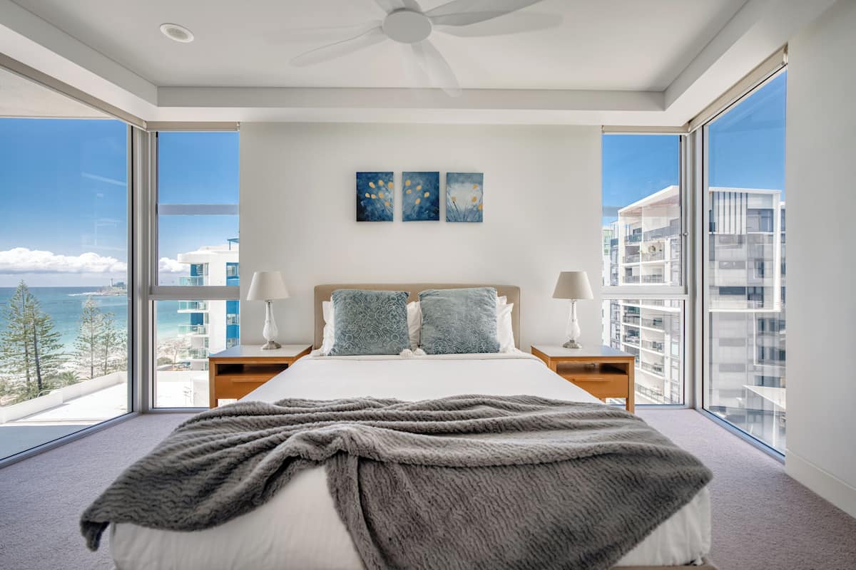 4 Bedroom Luxe Apartment | Premium bedding, individually decorated, individually furnished