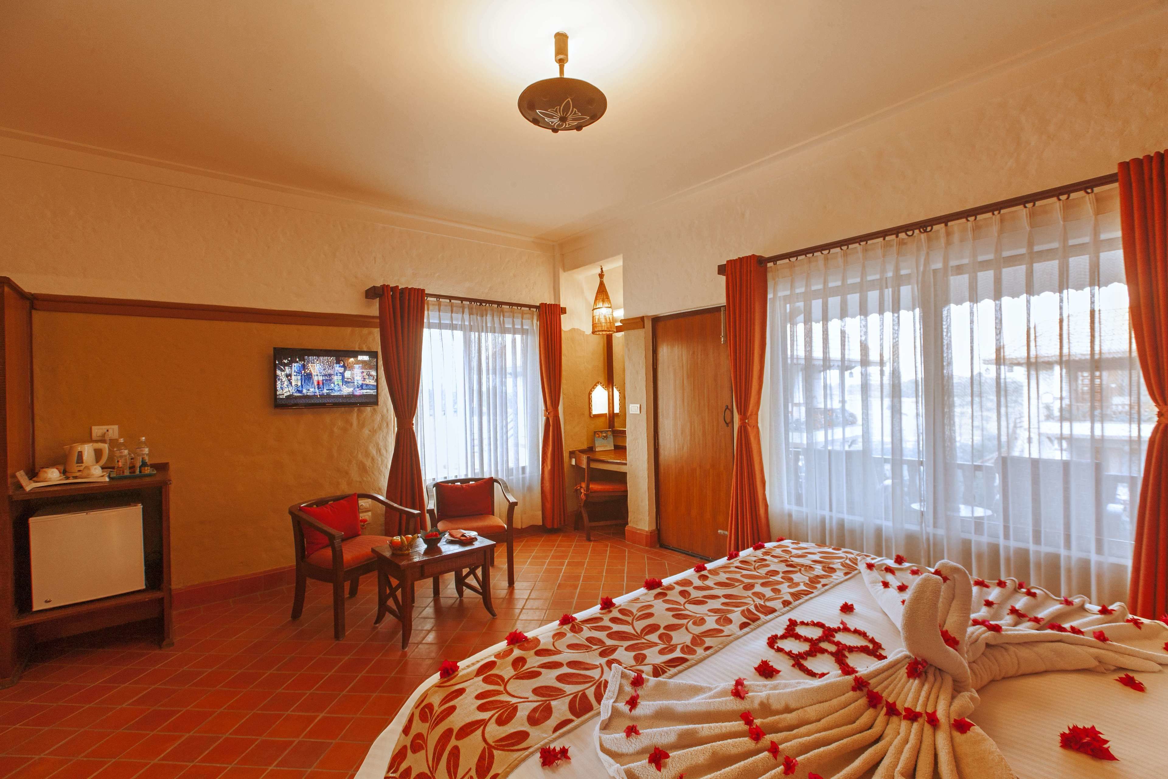 honeymoon studio suite | 1 bedroom, premium bedding, minibar, in-room safe