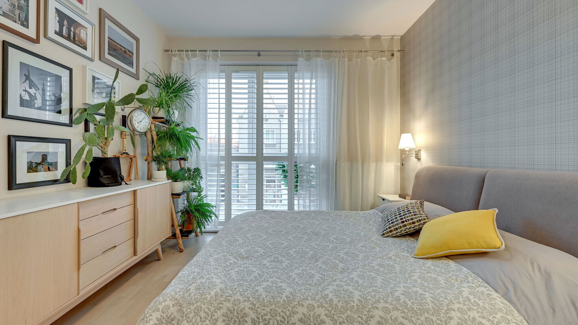 classic apartment, 1 bedroom, balcony (4 people) | premium bedding, individually decorated, individually furnished