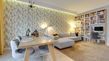 Classic Apartment, 1 Bedroom, Balcony (4 people) | Premium bedding, individually decorated, individually furnished