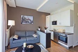 Studio | Living area