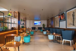 3 restaurants, breakfast, lunch, dinner served; Mediterranean cuisine
