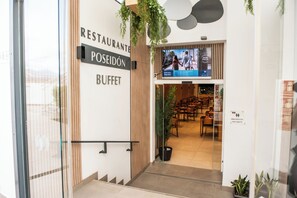 3 restaurants, breakfast, lunch, dinner served; Mediterranean cuisine 