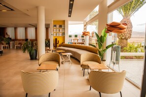 Lobby - Aequora Lanzarote Suites (Tías)