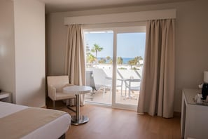 1 bedroom, minibar, in-room safe, desk