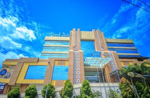 Front of property - Grand Zuri Pematangsiantar (Pematangsiantar)