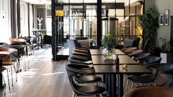 Serveert diner, regionale gerechten