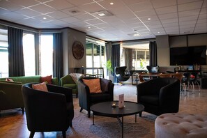 Lobby sitting area - Best Western Hotel Värnamo (Varnamo)