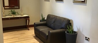 The Balkan Lodge Oxford 