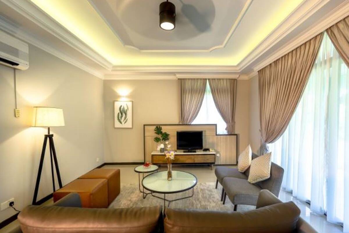 Mahligai Villa, 4-Bedroom (1 King & 6 Single Beds) | Sábanas de algodón egipcio y ropa de cama hipoalergénica