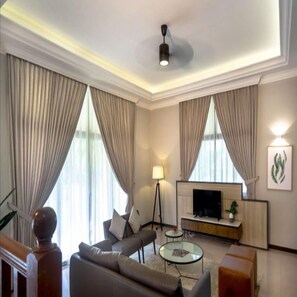 Istana Villa - 5 Bedroom