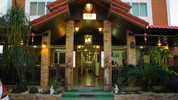 Fachada del alojamiento