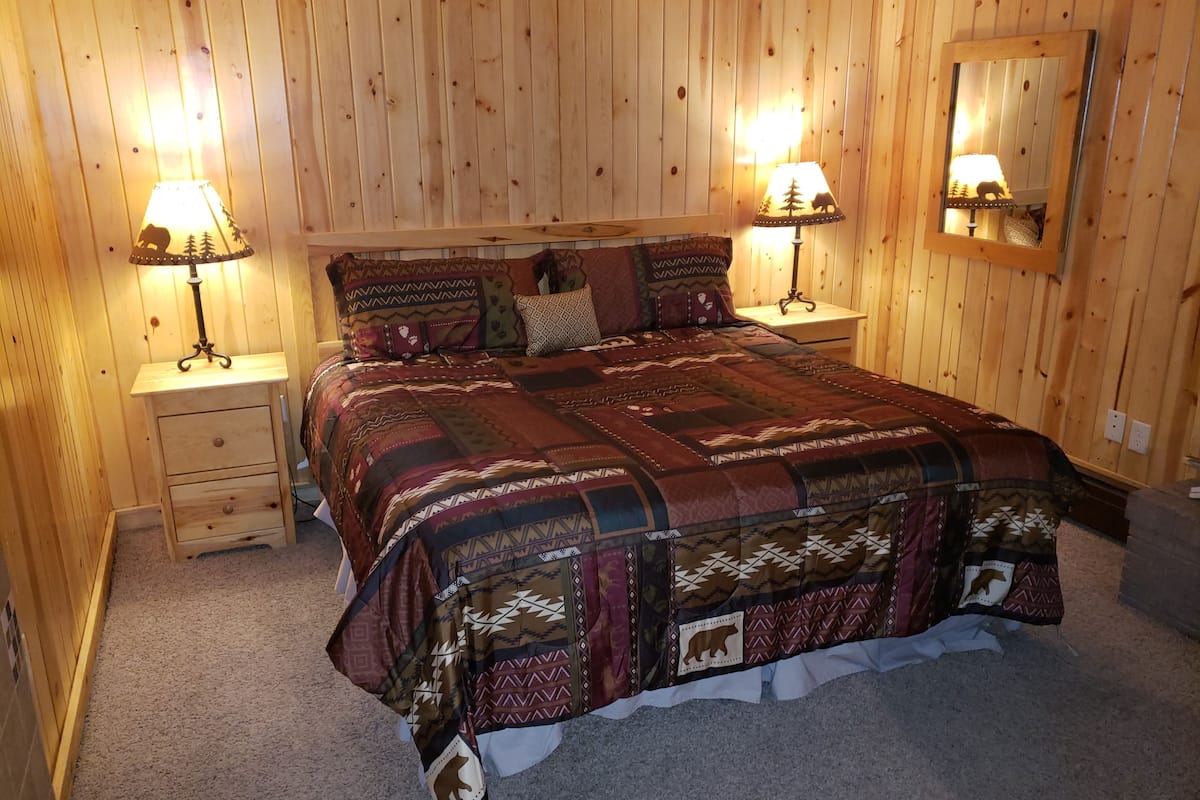 Suite, chimenea | Cunas gratuitas, wifi gratis y ropa de cama
