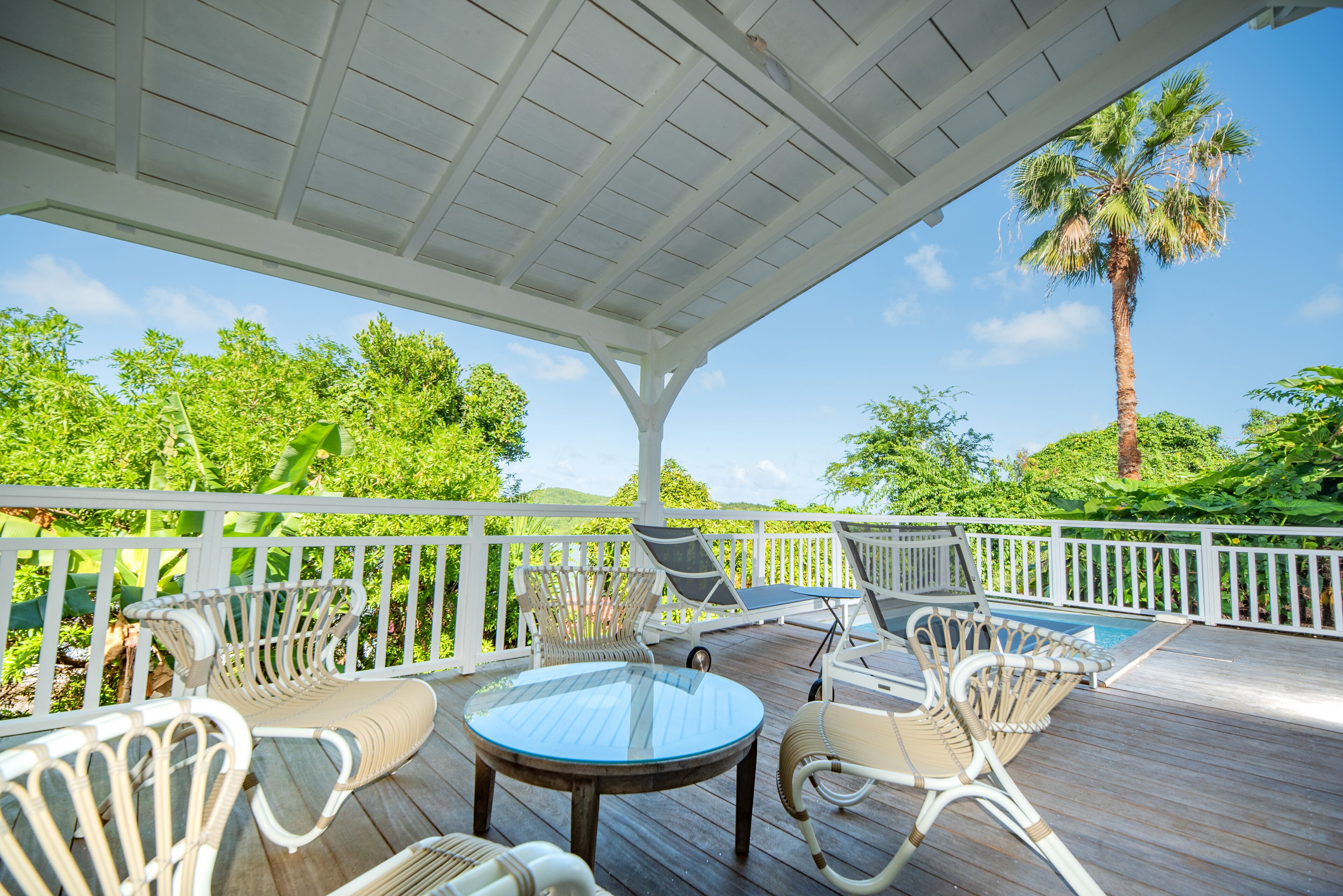 Comfort Suite, Private Pool | Teres/patio