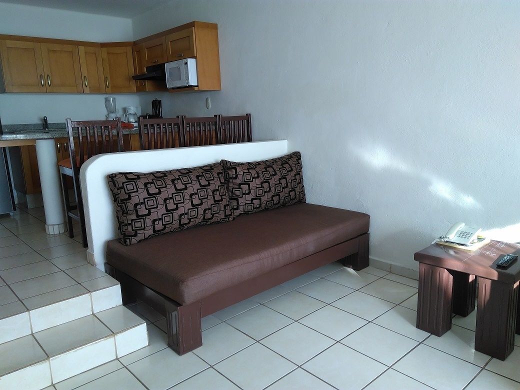 in-room safe, free wifi, bed sheets