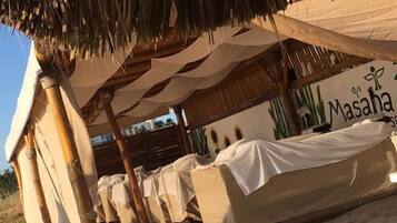 Sports massages, massages on the beach, body scrubs, massages