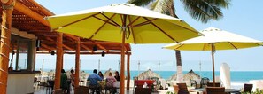 Poolbar