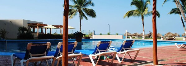 Alberca al aire libre 